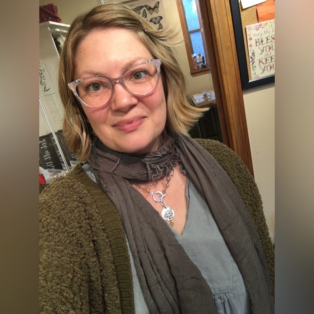 Meet your Posher, Lindsey
